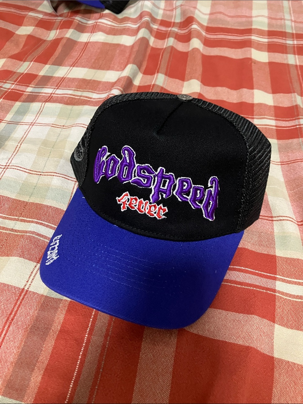 Trucker hat - Picture 2 of 4